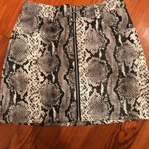 Snakeskin print mini skirt